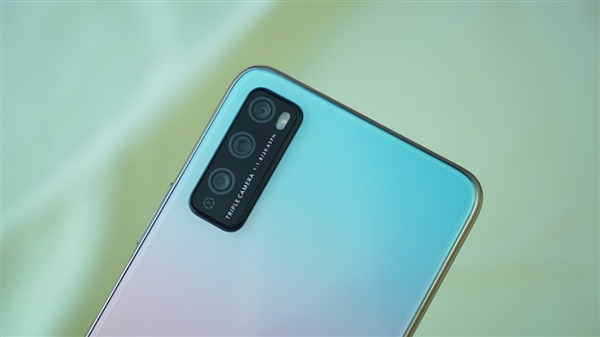 华为畅享Z正式发布:触手可及的5G手机仅1699元起