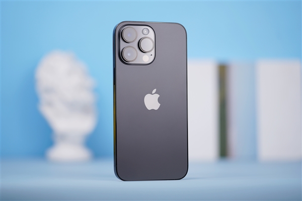 iPhone 14立大功！苹果卫星紧急求救功能帮助两人获救
